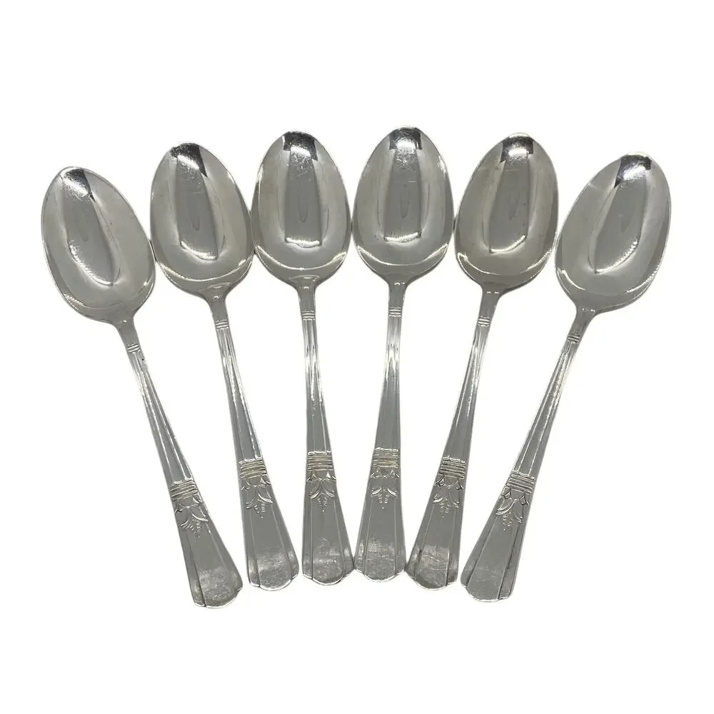 Six Court Silverplate 7 1/4” Place Oval Glossy Soup Spoons International 1939